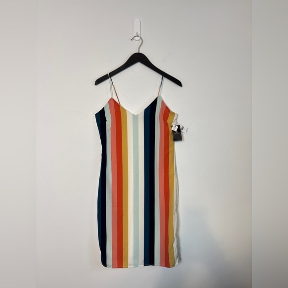 NWT - Volcom - Flavor up Slip Dress. Fun Vertical stripes. Size: Medium - Picture 4 of 6